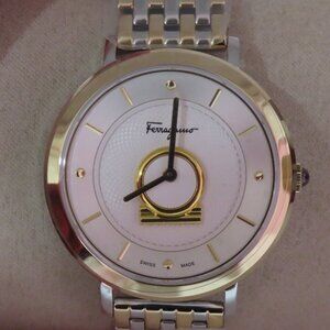 Women's Ferragamo Minuetto Bracelet Watch